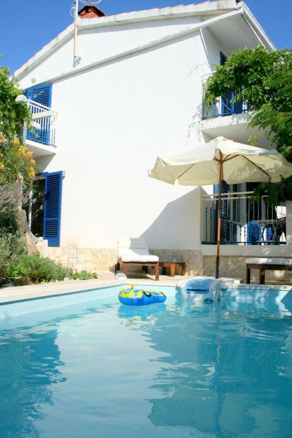 Apartments Mediterraneo 카프리예 외부 사진