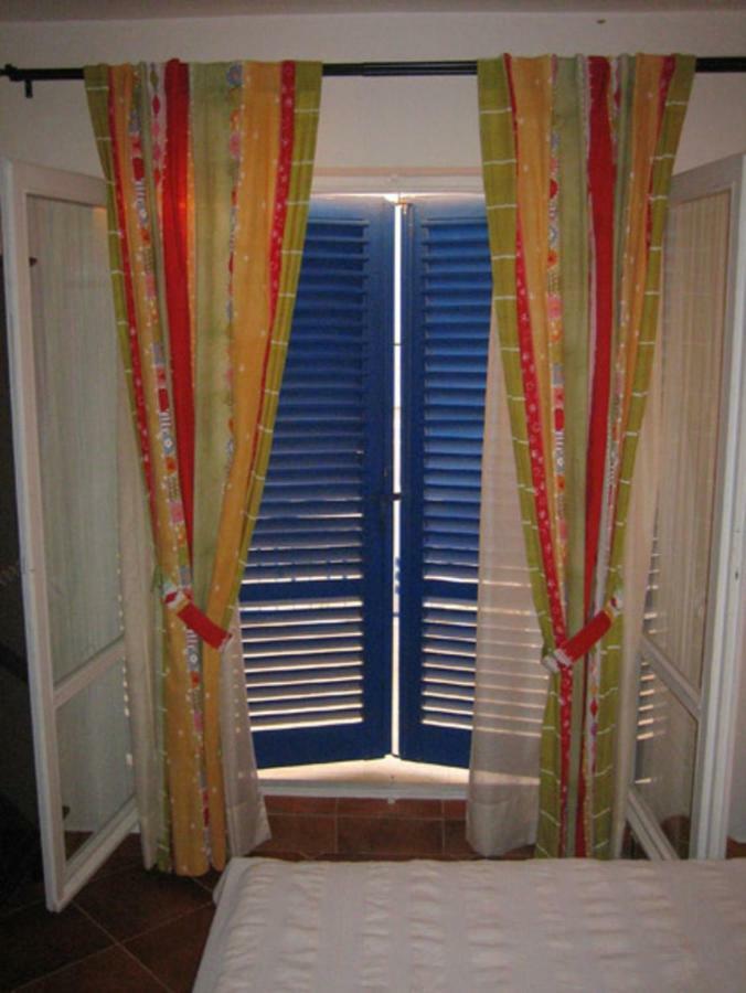 Apartments Mediterraneo 카프리예 외부 사진