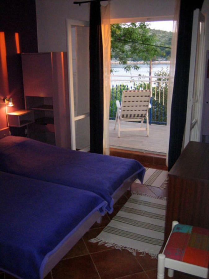 Apartments Mediterraneo 카프리예 외부 사진